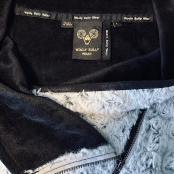 Wooly Bully Wear Pullover Vest size Large - Picture 4 of 4